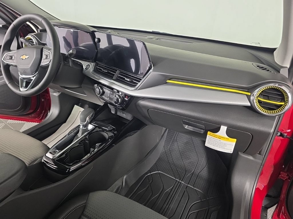 2026 Chevrolet Trax LT - Photo 35