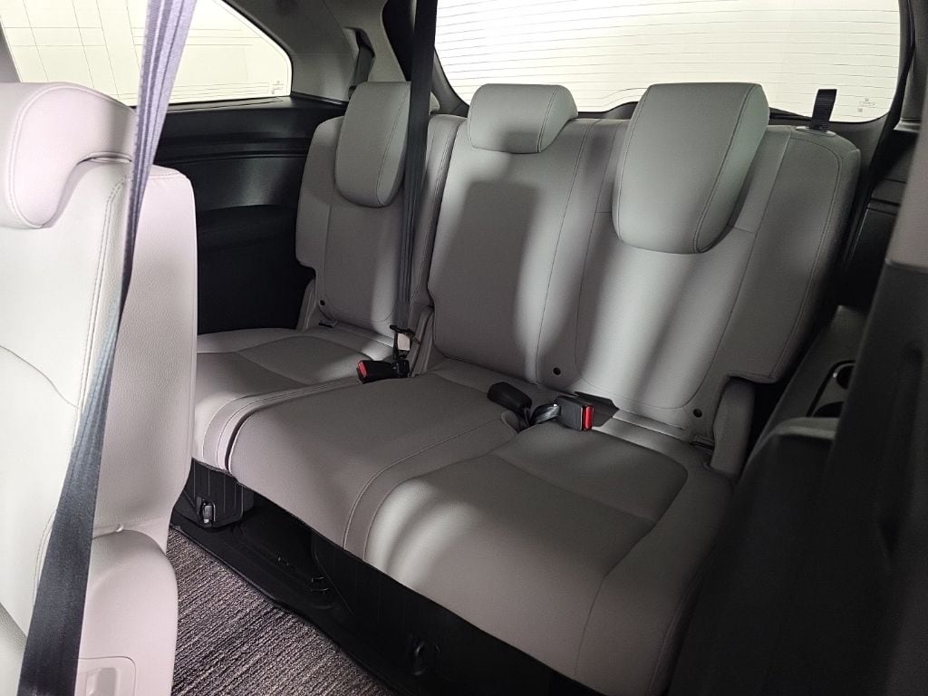 2023 Honda Odyssey EX-L - Photo 32