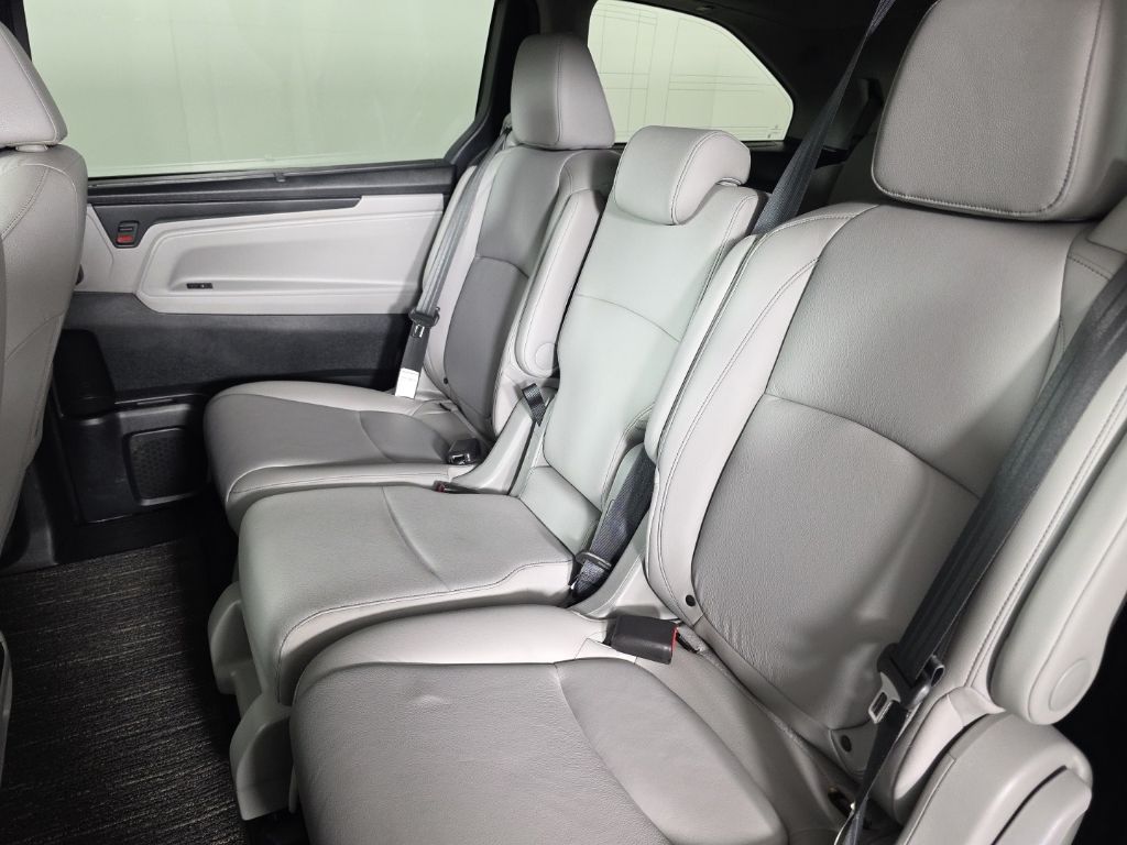 2023 Honda Odyssey EX-L - Photo 31