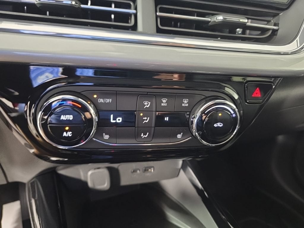 2026 Chevrolet Trax LT - Photo 18