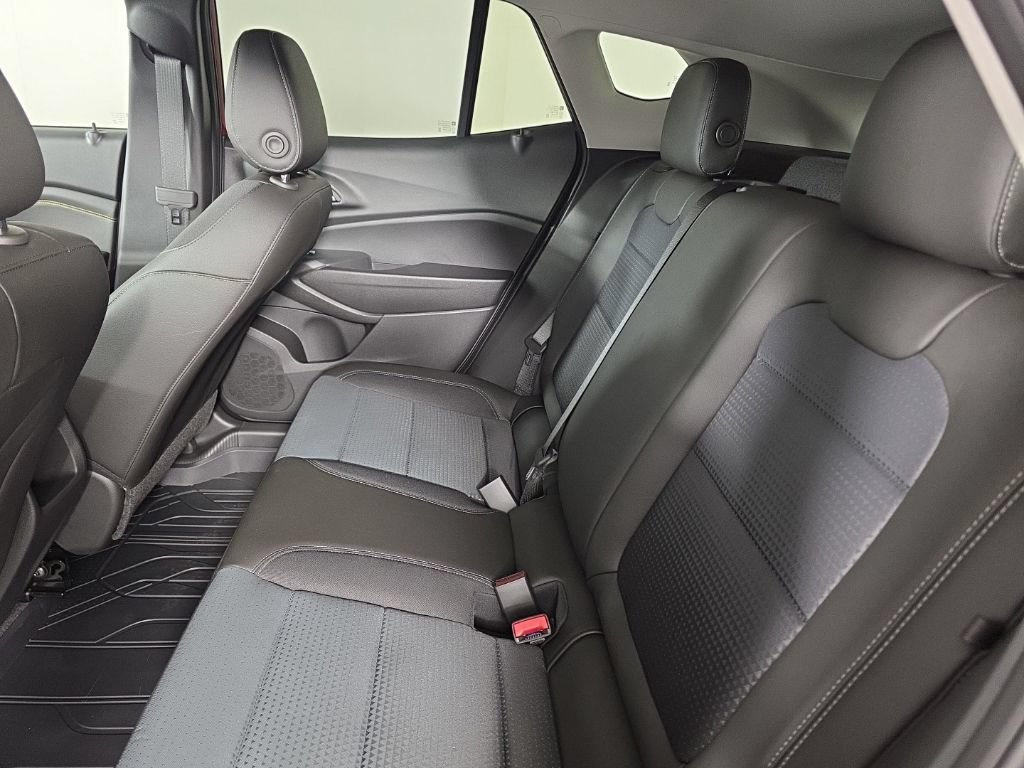 2026 Chevrolet Trax LT - Photo 27