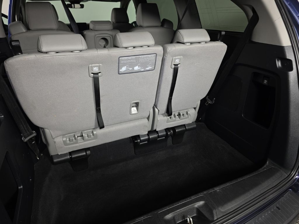 2023 Honda Odyssey EX-L - Photo 34