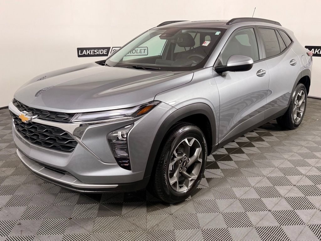 New 2026 Chevrolet Trax LT SUV