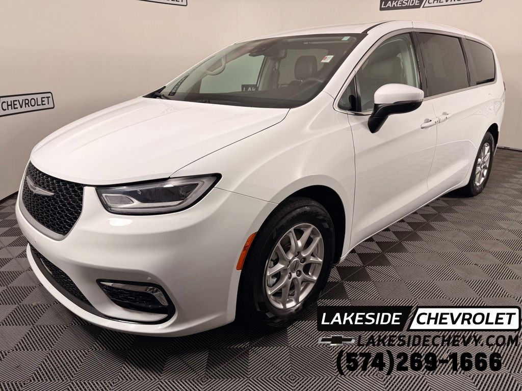 2023 Chrysler Pacifica