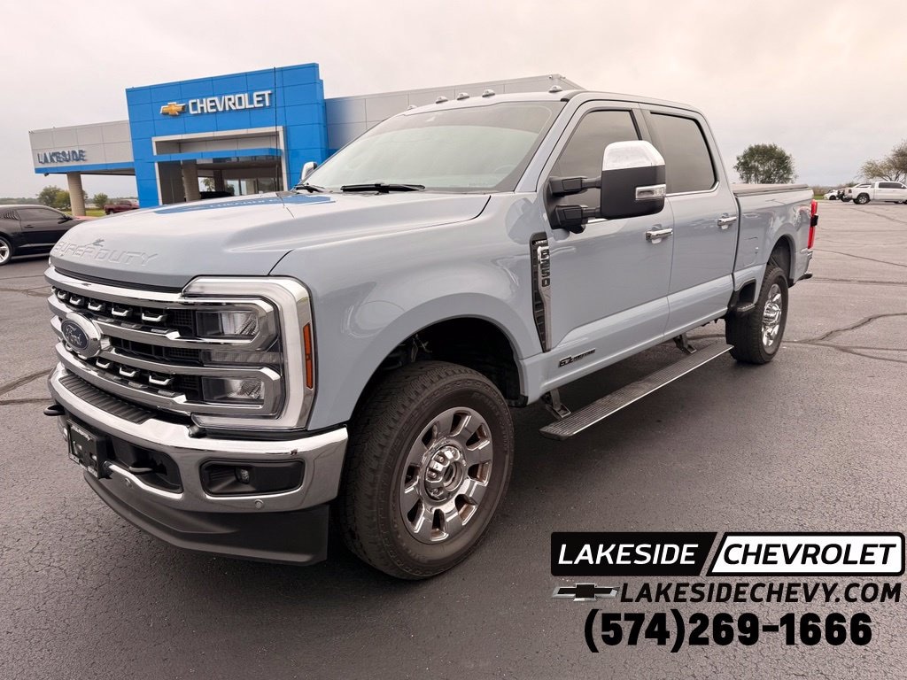 Used 2025 Ford F-250SD Lariat Truck
