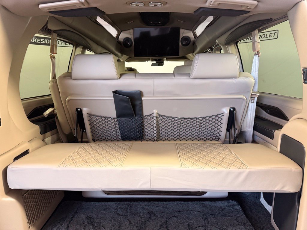 2026 Chevrolet Express Cargo Work Van - Photo 14