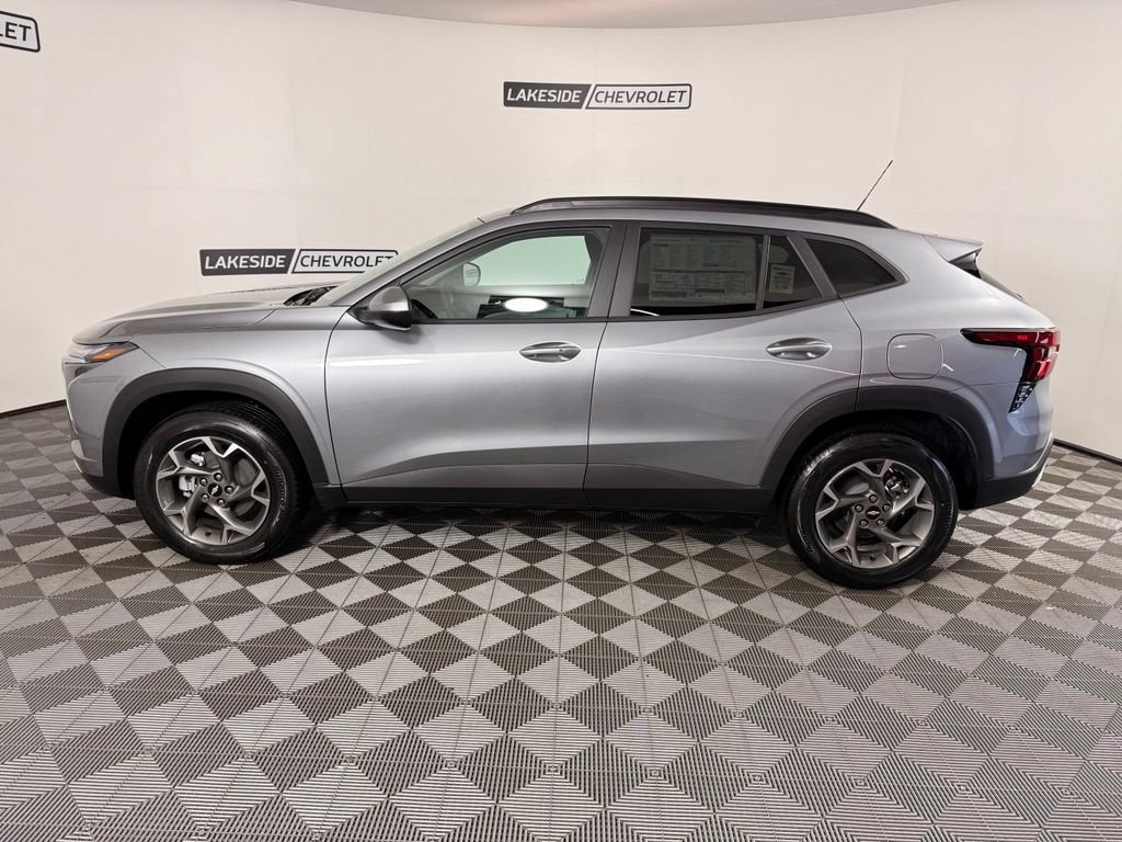 New 2026 Chevrolet Trax LT SUV