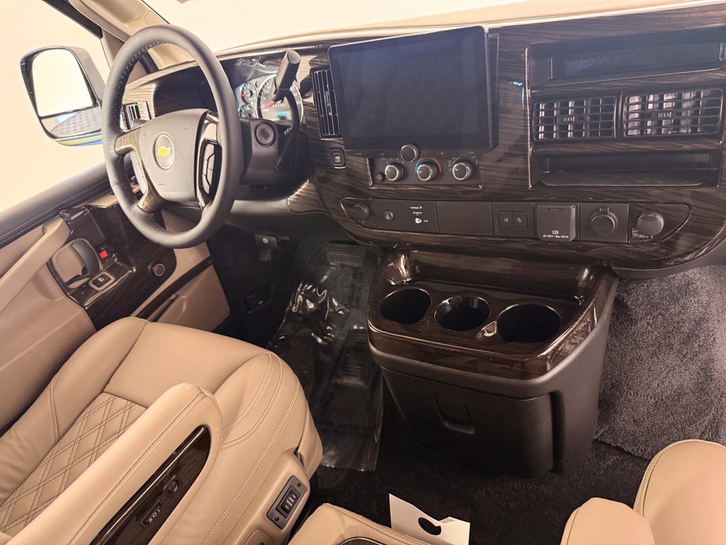 2026 Chevrolet Express Cargo Work Van - Photo 45