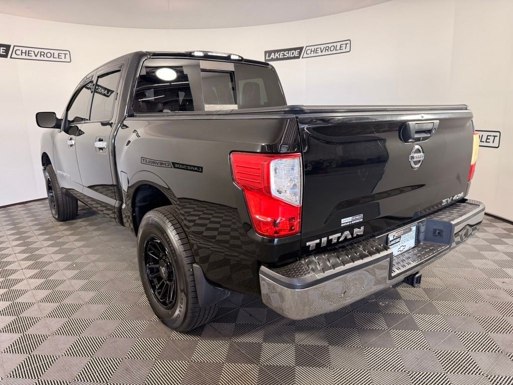 Used 2018 Nissan Titan SV Truck