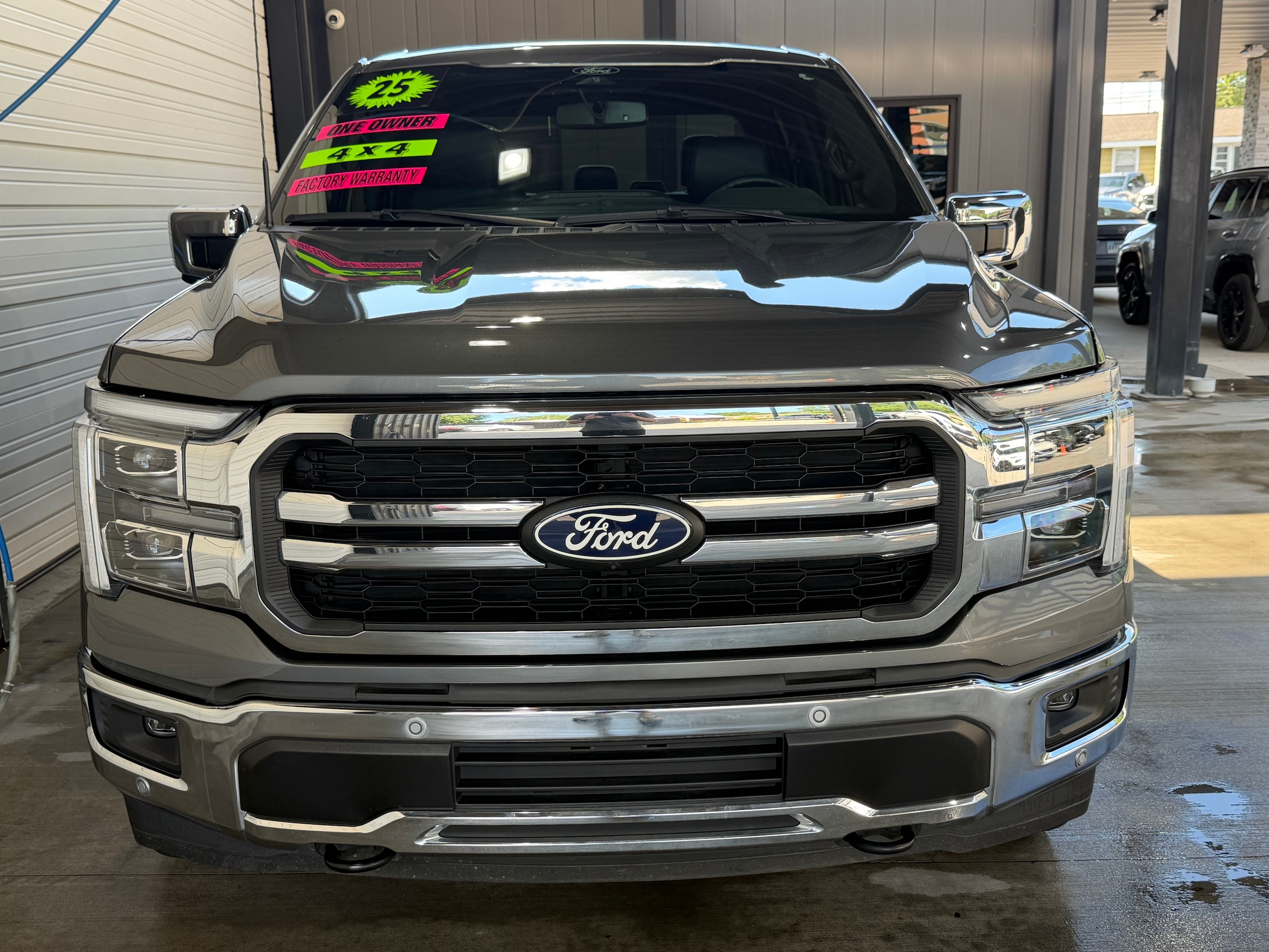 2025 Ford F-150 Lariat - Photo 8