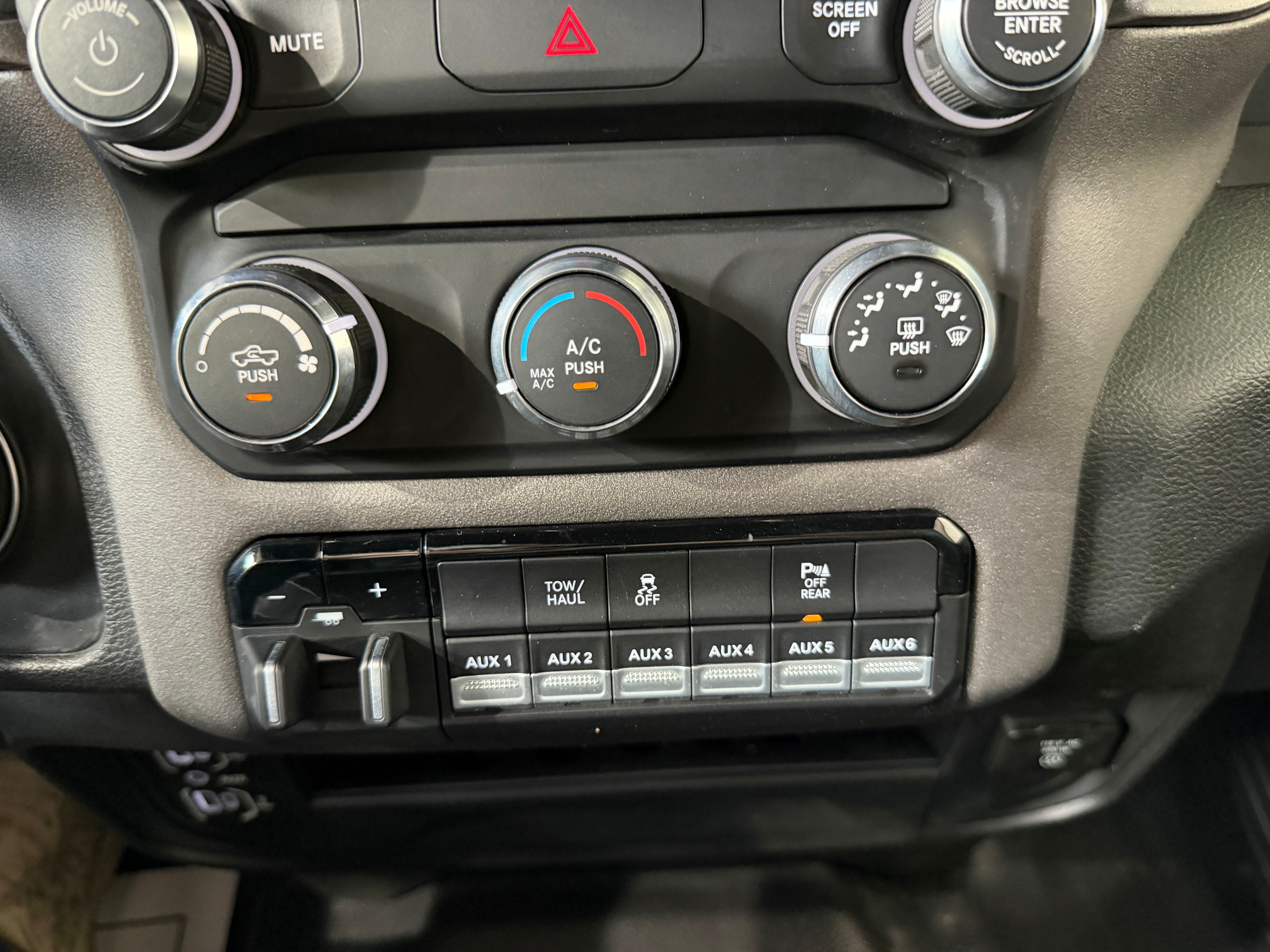 2022 RAM Ram 2500 Pickup Tradesman - Photo 22