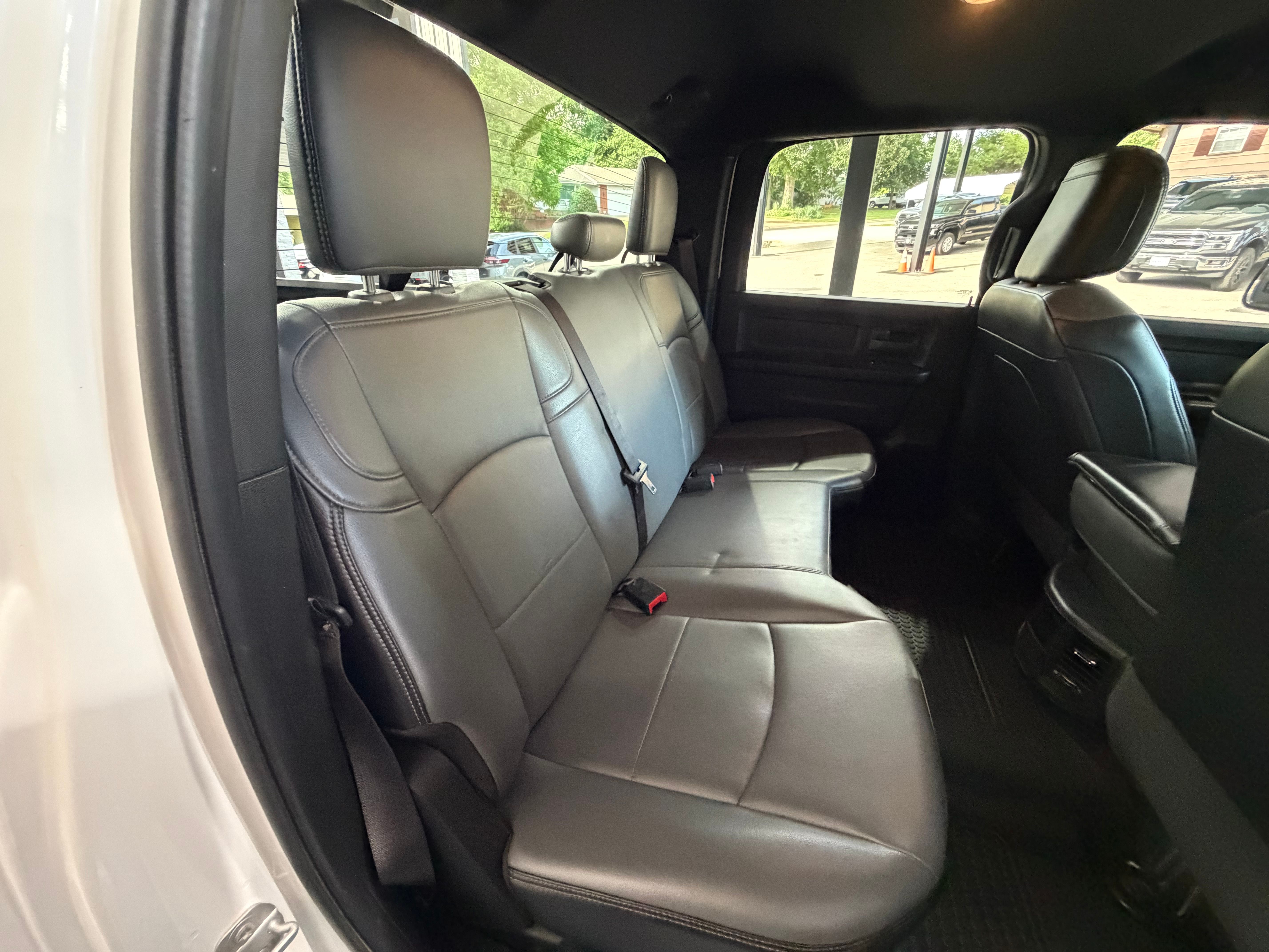 2022 RAM Ram 2500 Pickup Tradesman - Photo 24