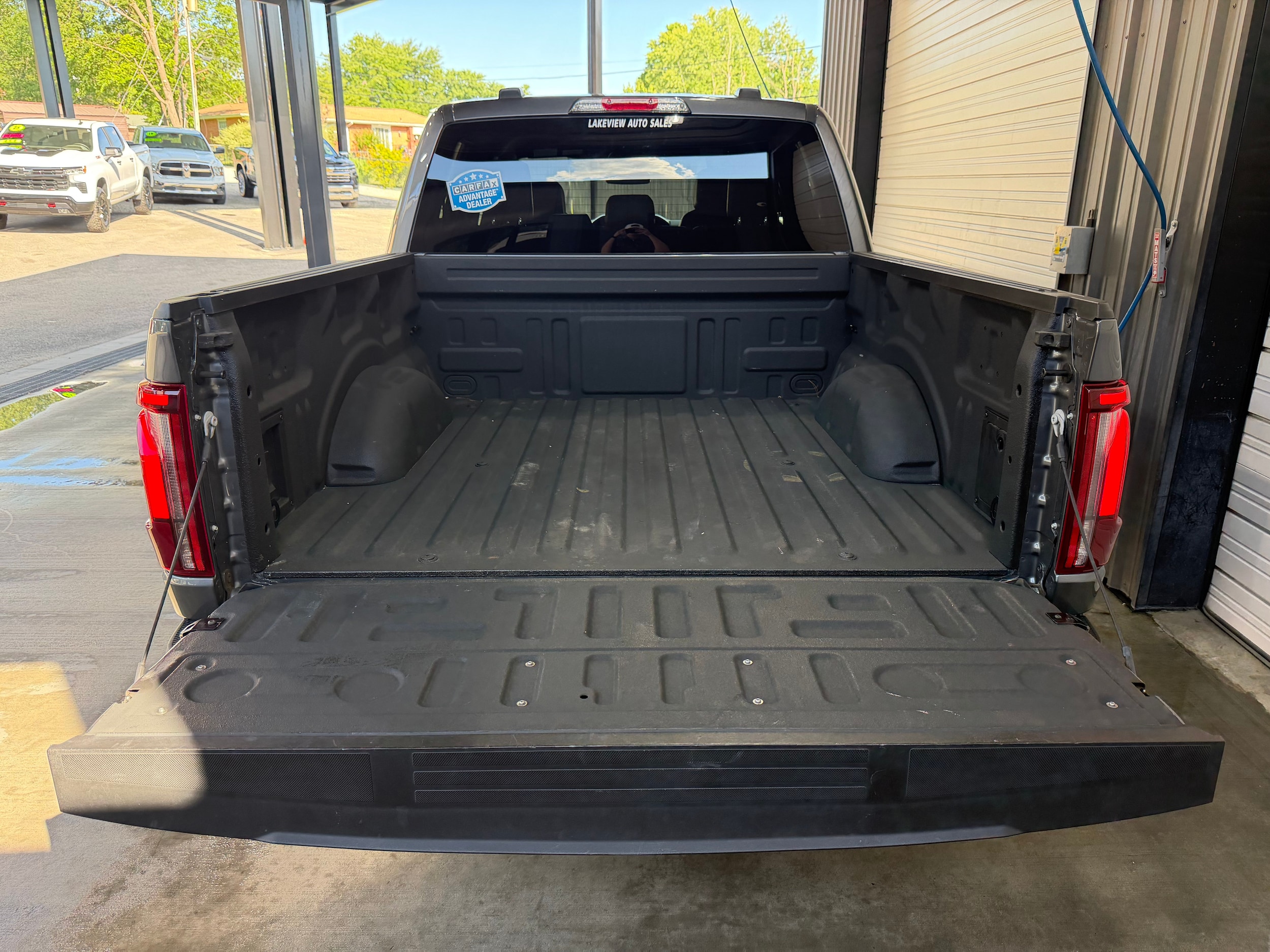 2025 Ford F-150 Lariat - Photo 29