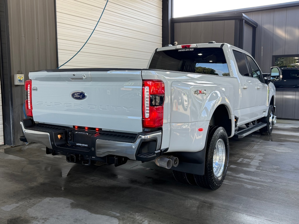 Used 2025 Ford F-350SD Lariat Truck