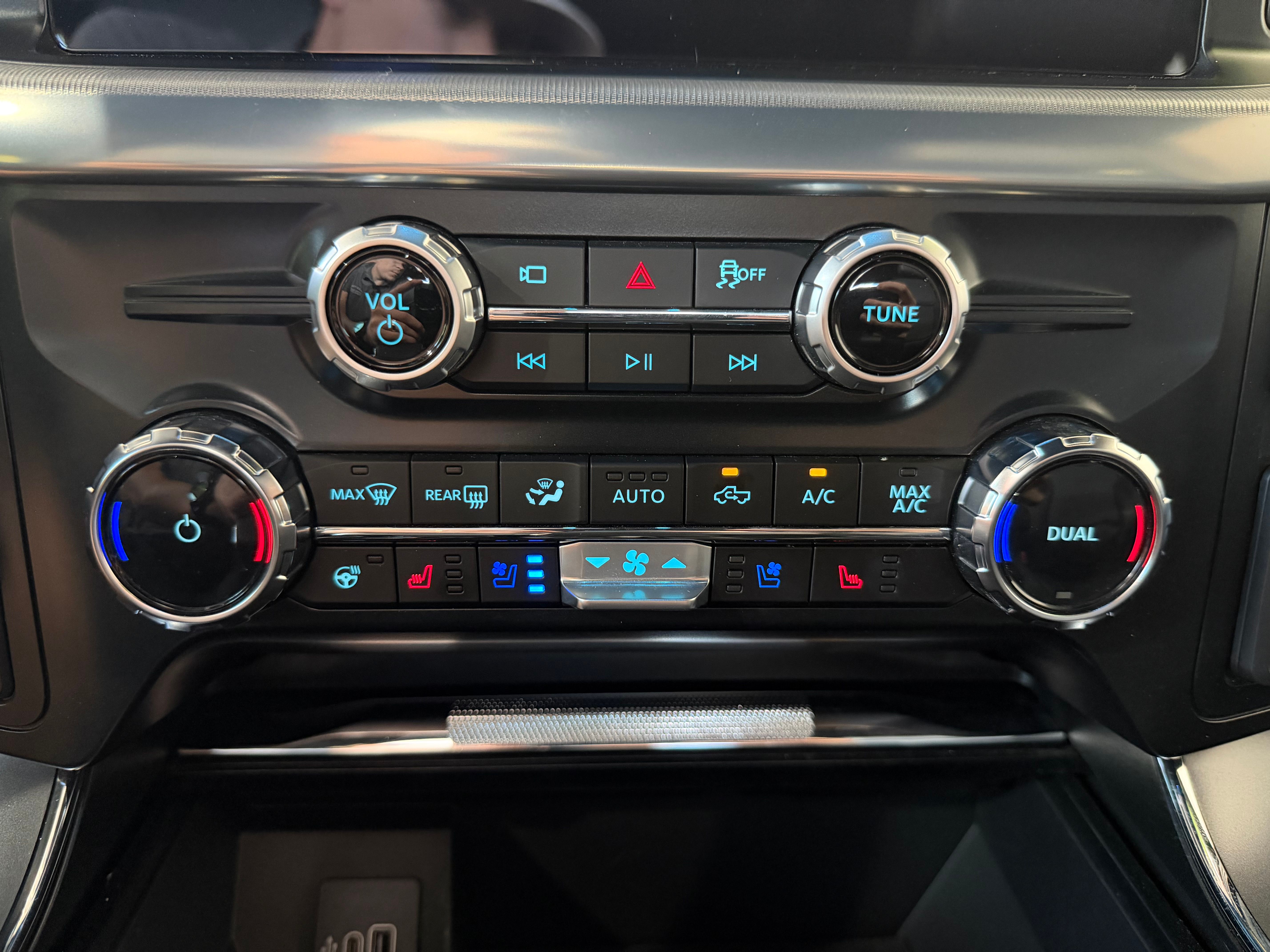 2025 Ford F-150 Lariat - Photo 20