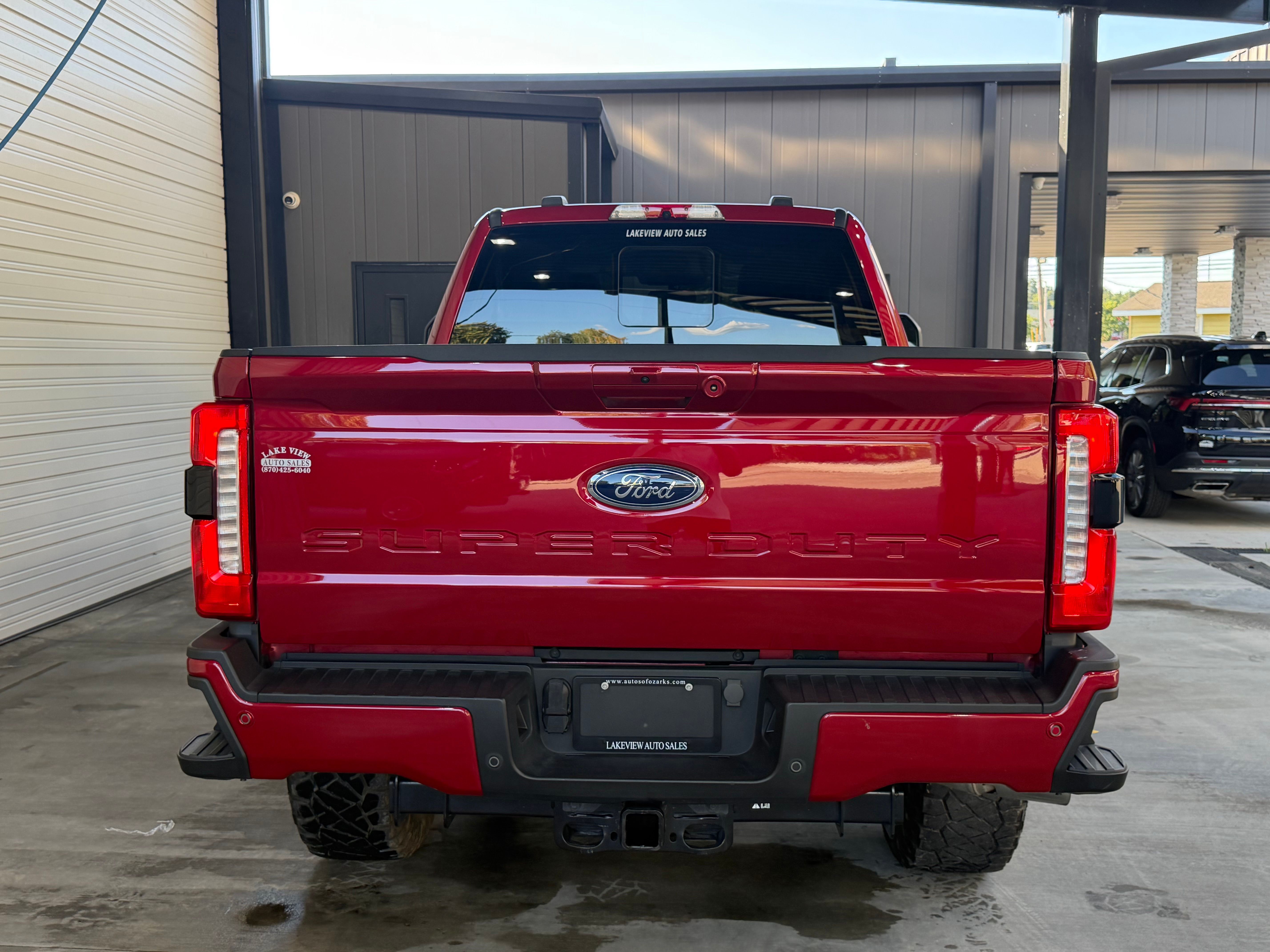 Used 2023 Ford F-250SD Lariat Truck