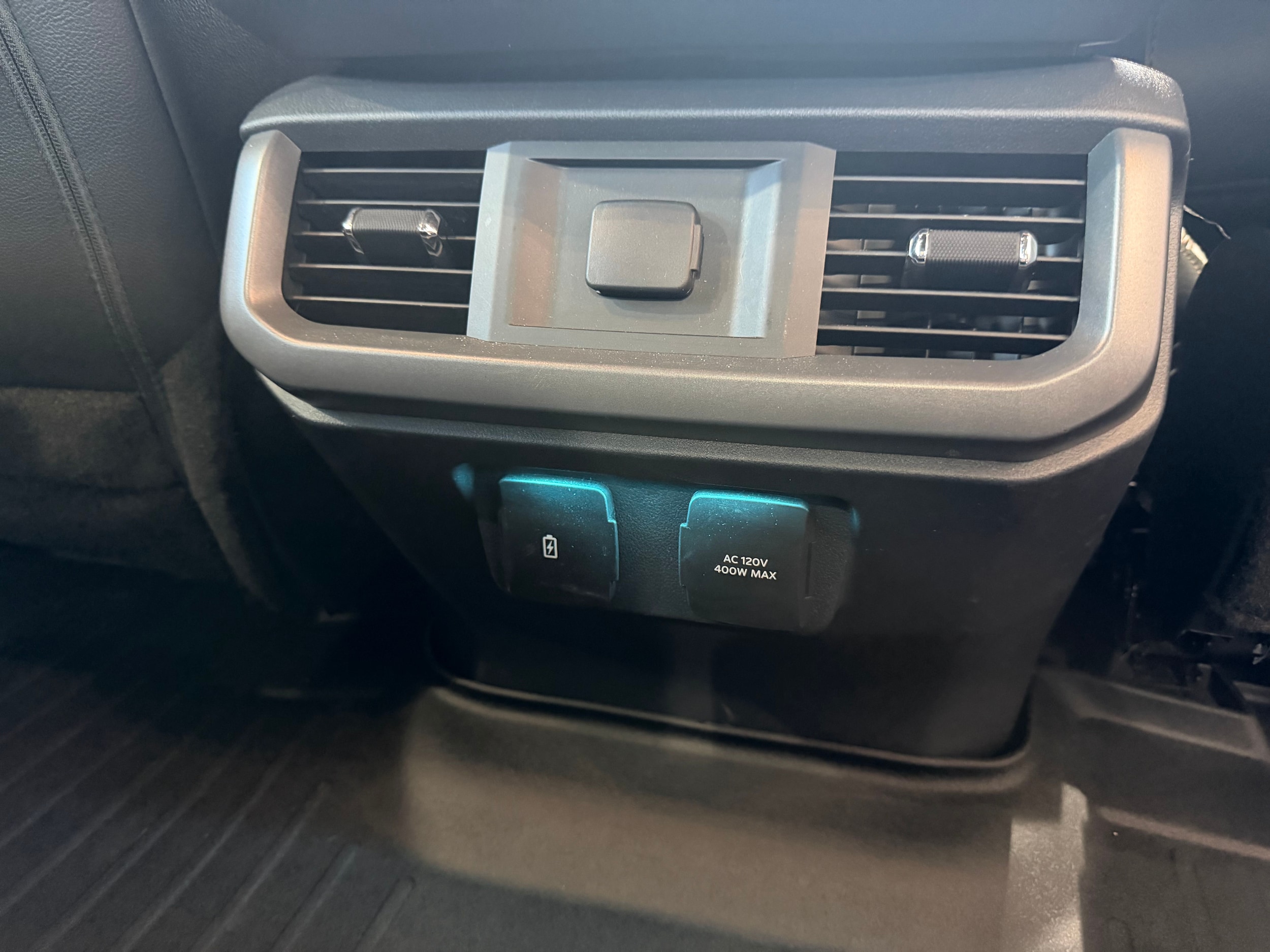 2025 Ford F-150 Lariat - Photo 28