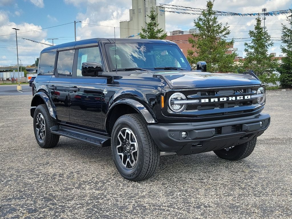 New 2026 Ford Bronco Outer Banks Sport Utility