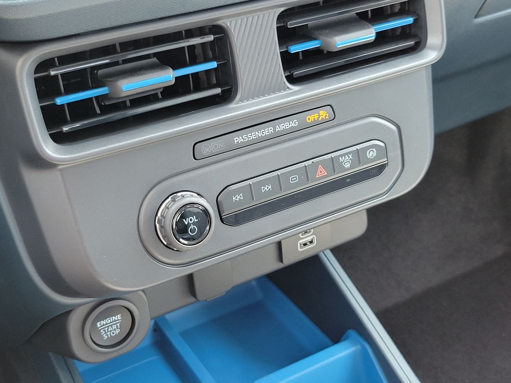 2026 Ford Maverick XLT - Photo 19