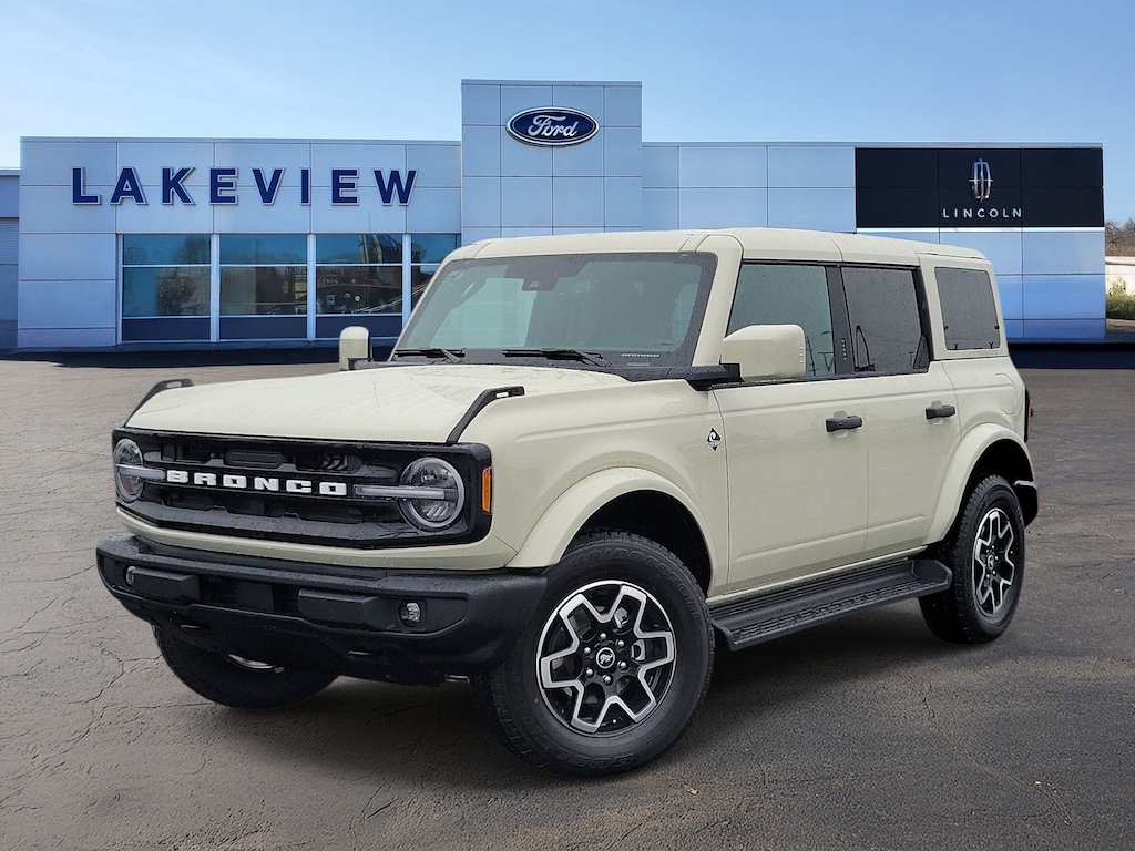 New 2026 Ford Bronco Outer Banks Sport Utility