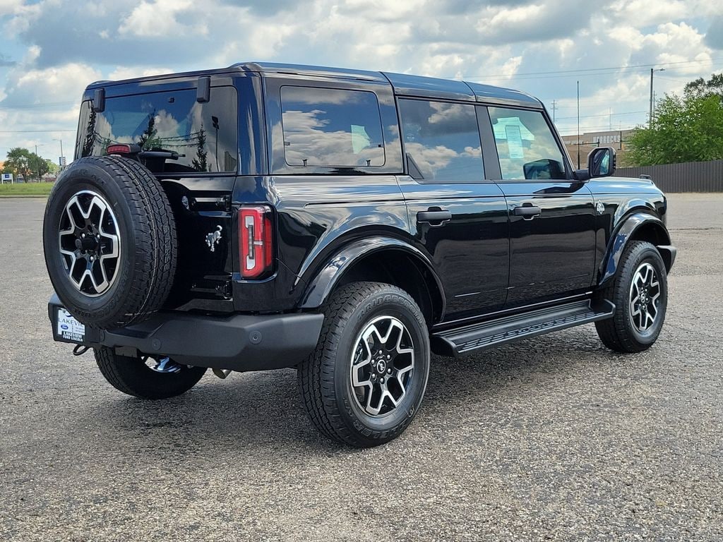 New 2026 Ford Bronco Outer Banks Sport Utility