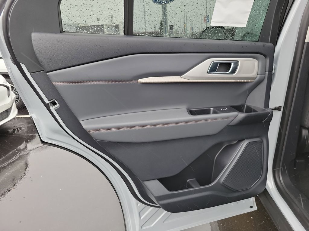 2026 Ford Explorer Active - Photo 22