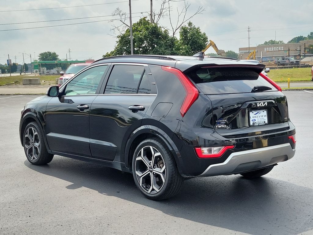 Used 2023 Kia Niro EX Touring Sport Utility