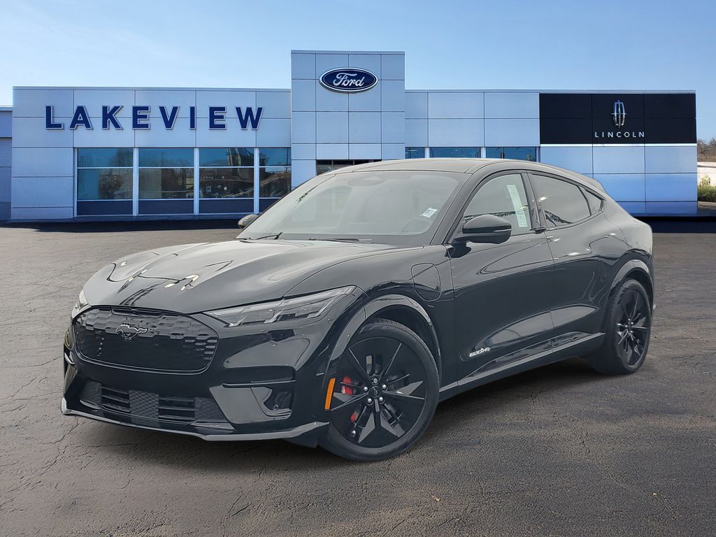 2025 Ford Mustang Mach-E