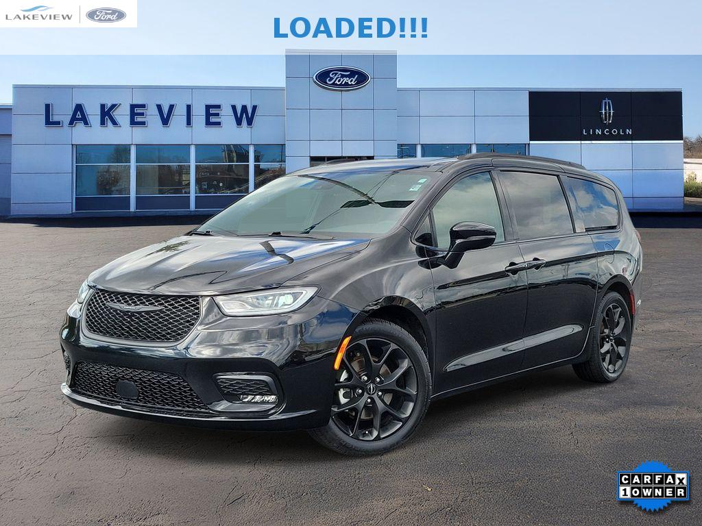 Used 2025 Chrysler Pacifica Limited Passenger Van