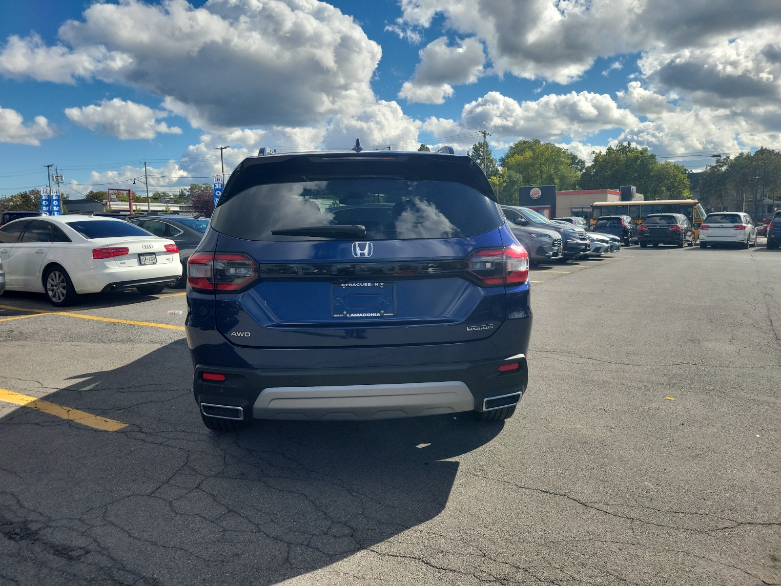 Used 2025 Honda Pilot Touring SUV