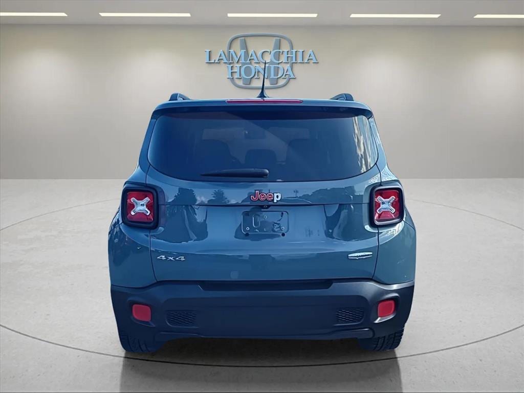 Used 2017 Jeep Renegade Latitude 4x4 SUV