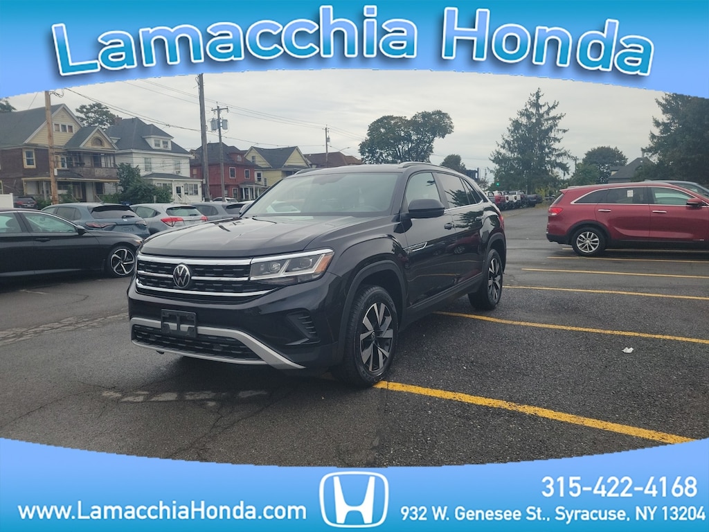Used 2022 Volkswagen Atlas Cross Sport 2.0T SE SUV