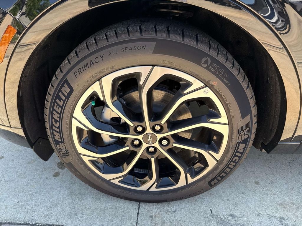 New 2026 Lincoln Nautilus