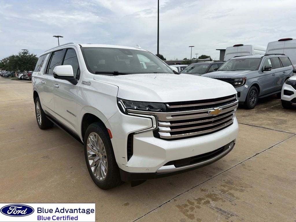 2023 Chevrolet Suburban High Country
