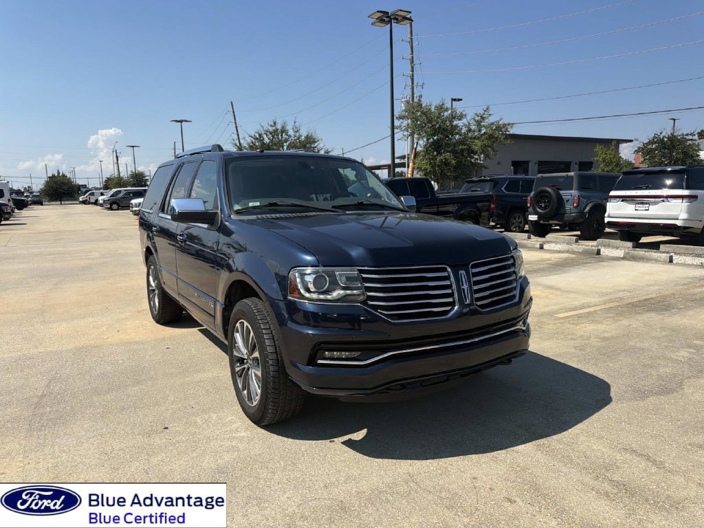 2017 Lincoln Navigator Select