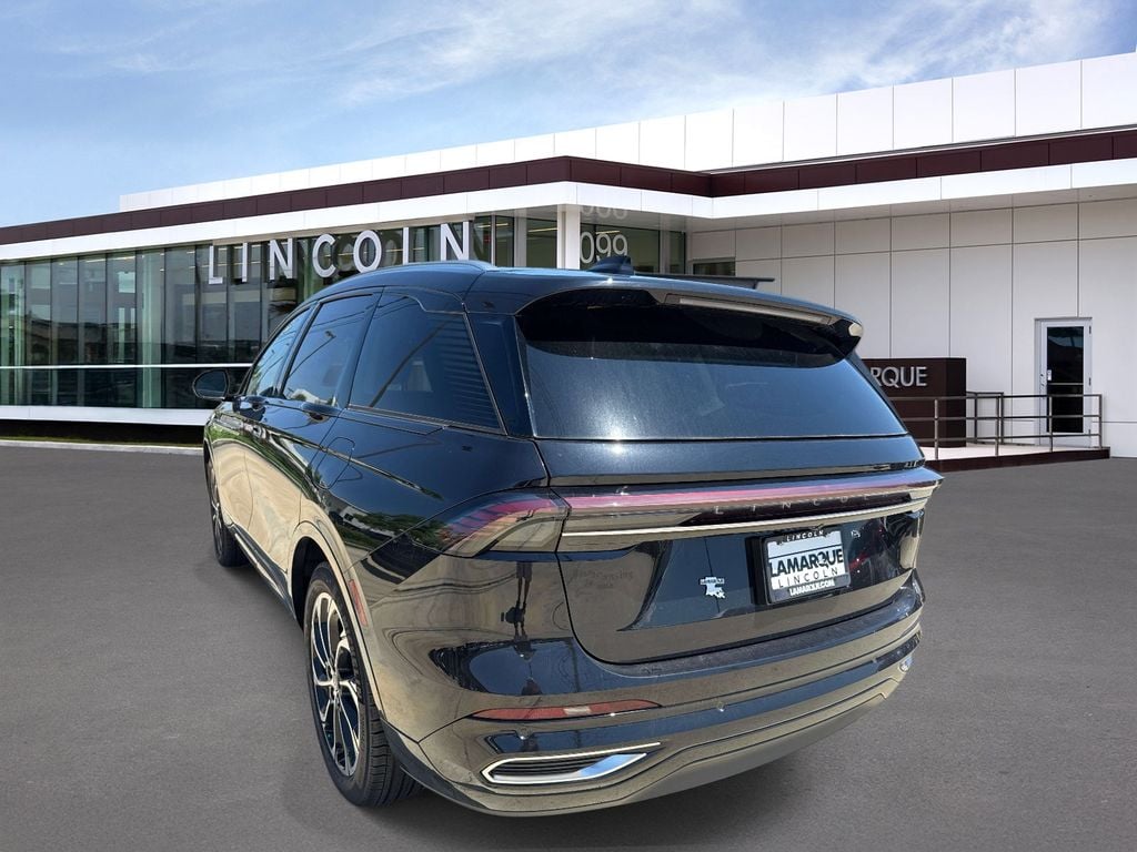 New 2026 Lincoln Nautilus