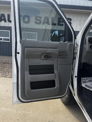2019 Ford E-Series Cutaway Base - Photo 11