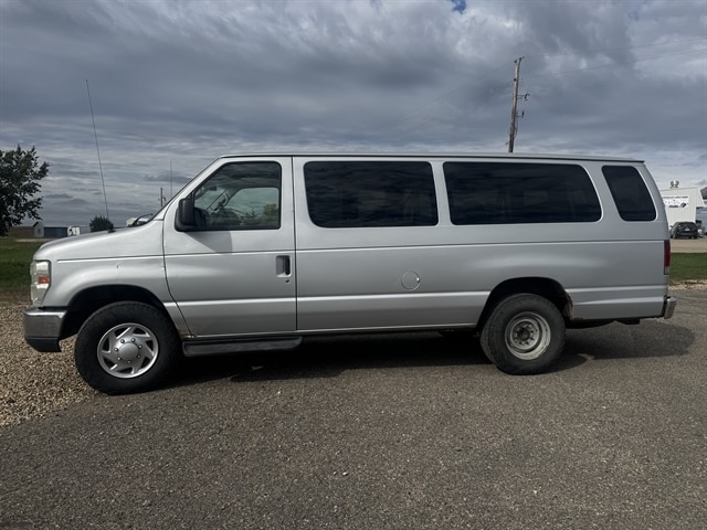 2012 Ford E-Series Econoline Wagon