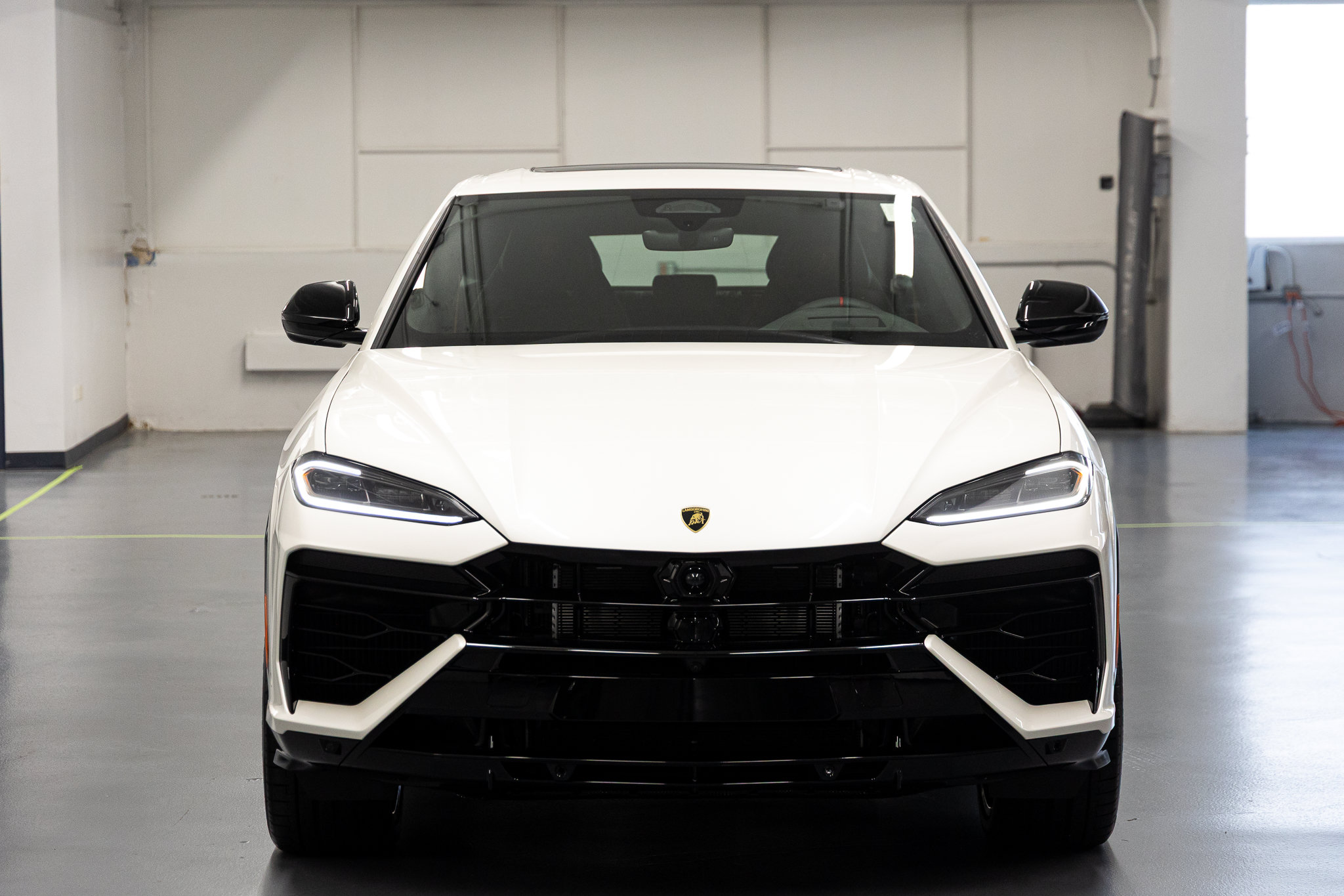 2026 Lamborghini Urus SE - Photo 10