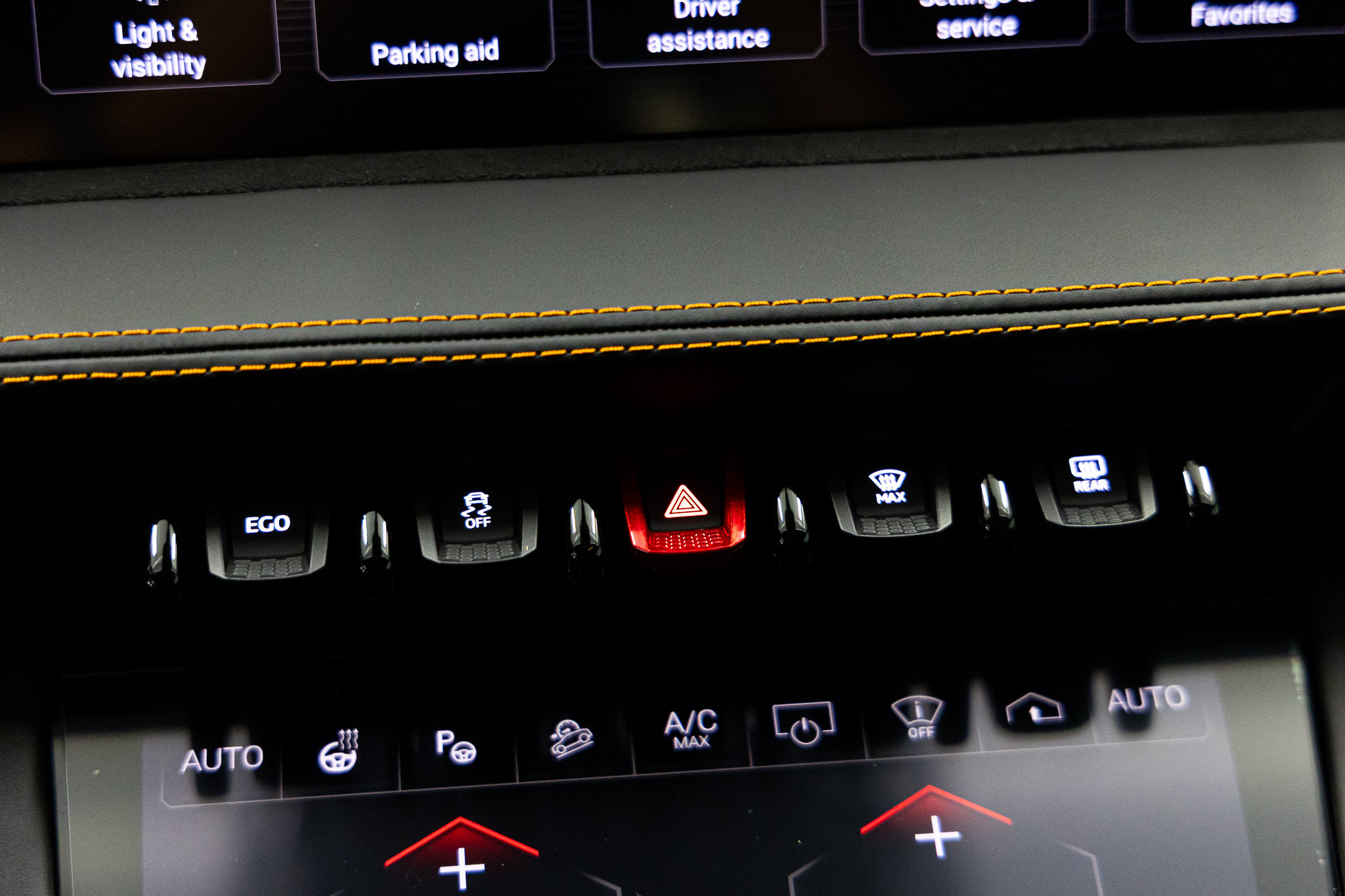2026 Lamborghini Urus SE - Photo 47