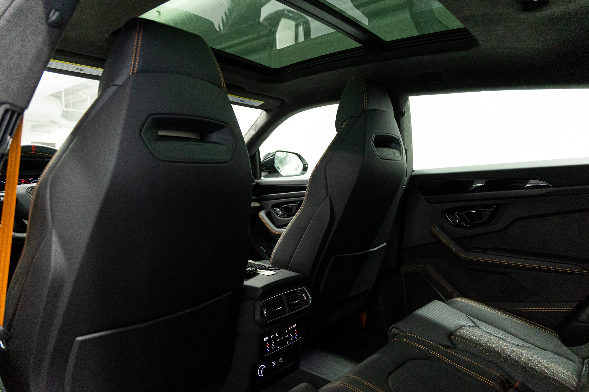 2026 Lamborghini Urus SE - Photo 52