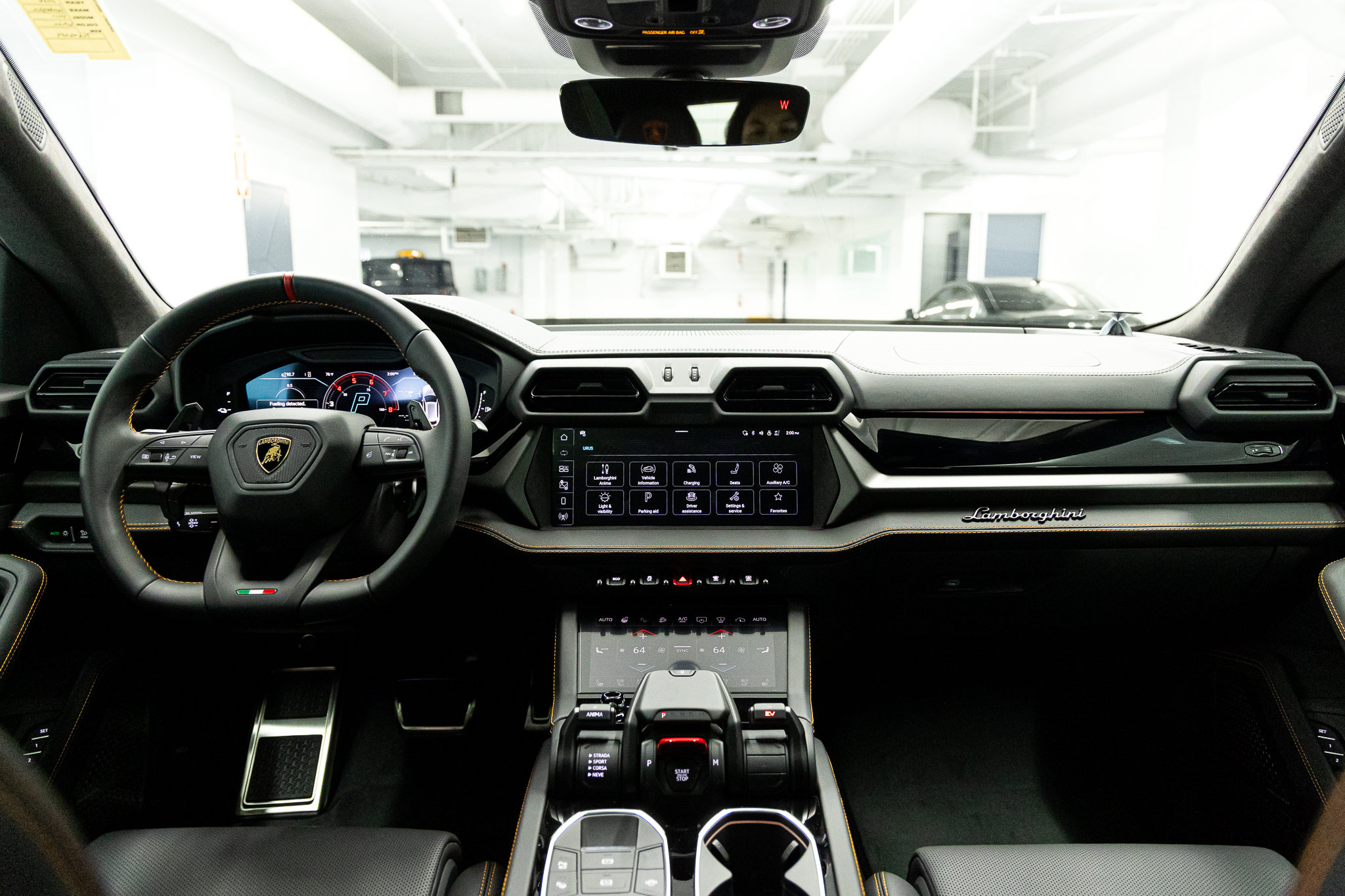 2026 Lamborghini Urus SE - Photo 37