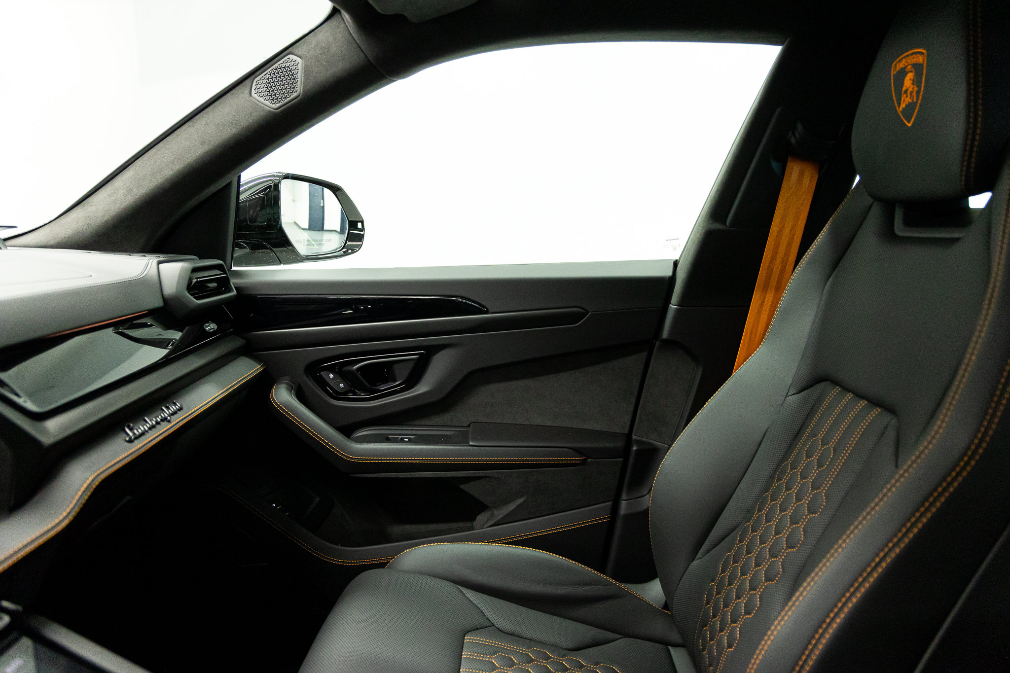 2026 Lamborghini Urus SE - Photo 46
