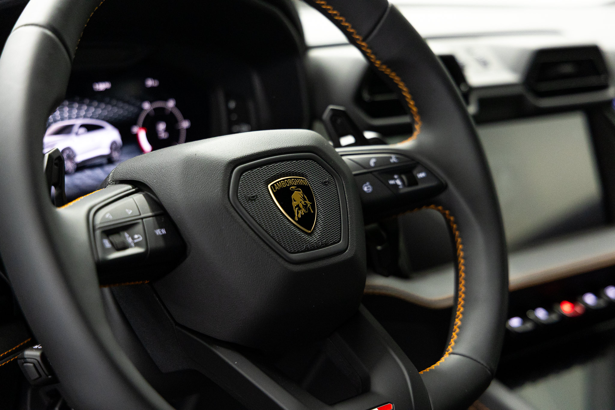 2026 Lamborghini Urus SE - Photo 39