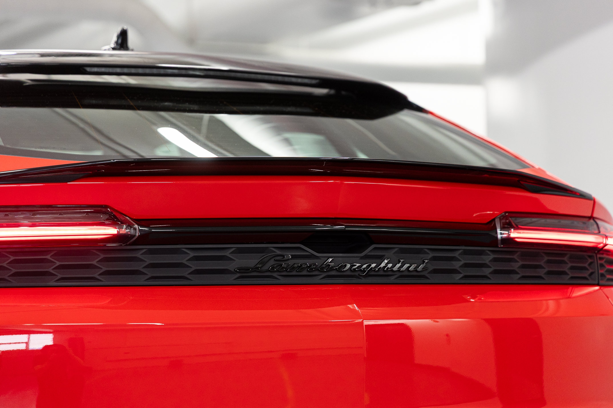 2026 Lamborghini Urus SE - Photo 24