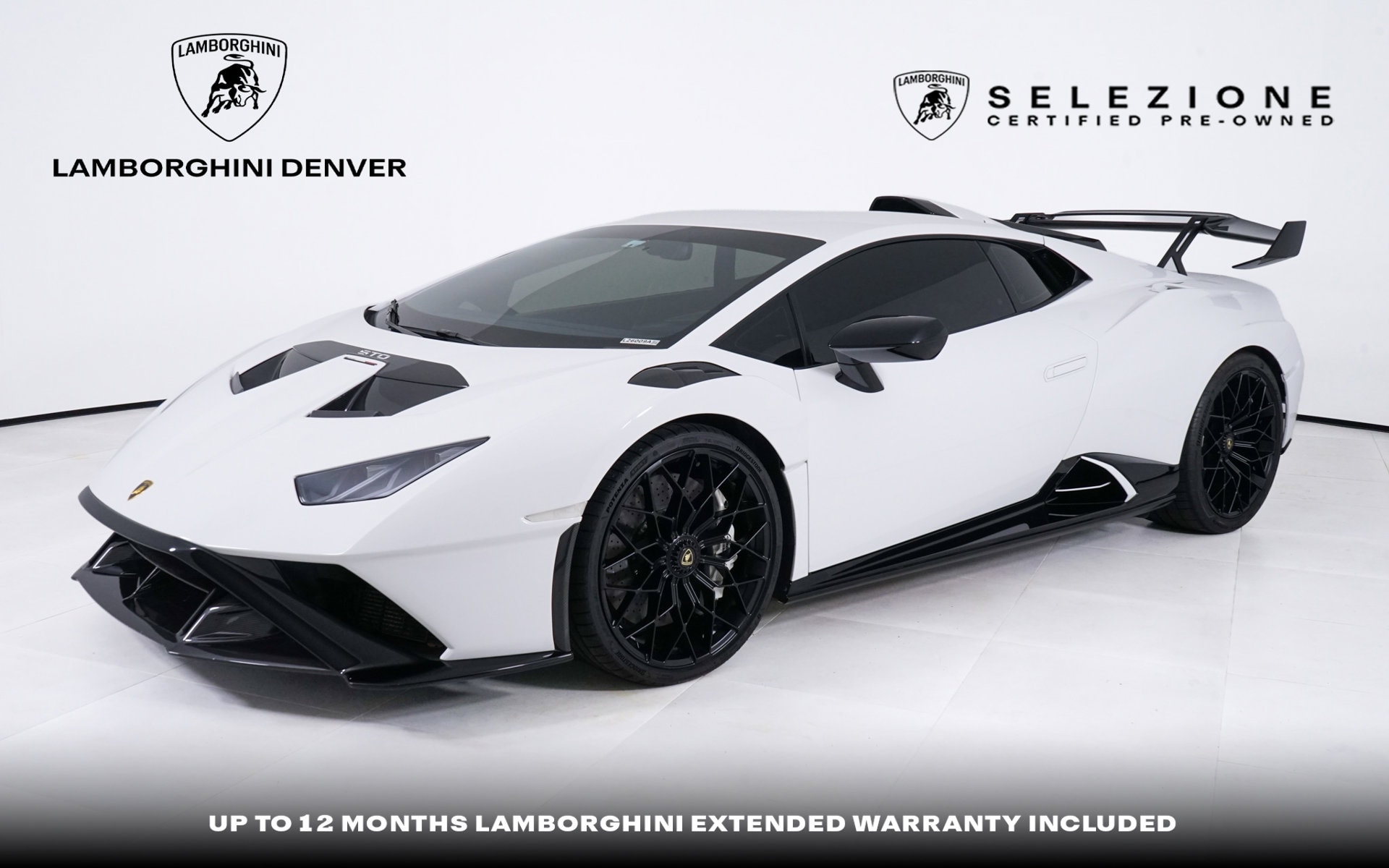 2023 Lamborghini Huracan STO