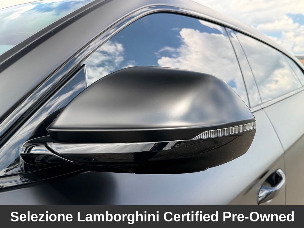 2024 Lamborghini Urus S - Photo 11