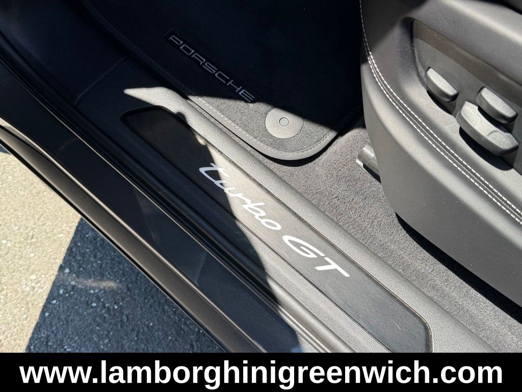2024 Porsche Cayenne Coupe Turbo GT - Photo 30