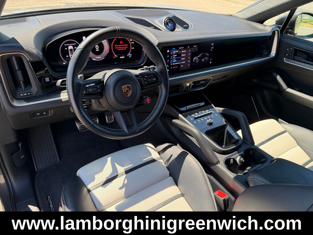 2024 Porsche Cayenne Coupe Turbo GT - Photo 25