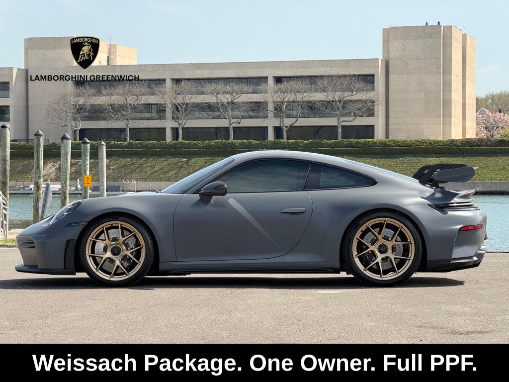 2026 Porsche 911 GT3 - Photo 2
